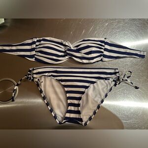 2 tops AND 2 bottoms, cute striped bikinis!